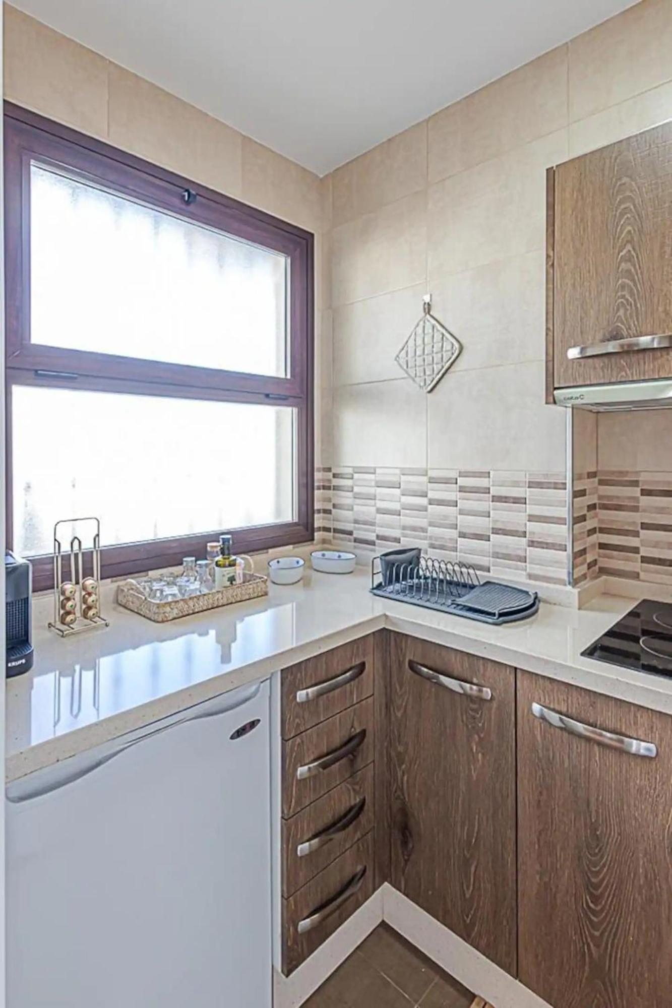 Encantador Apartamento En Primera Linea De Playa ベナルマデナ エクステリア 写真