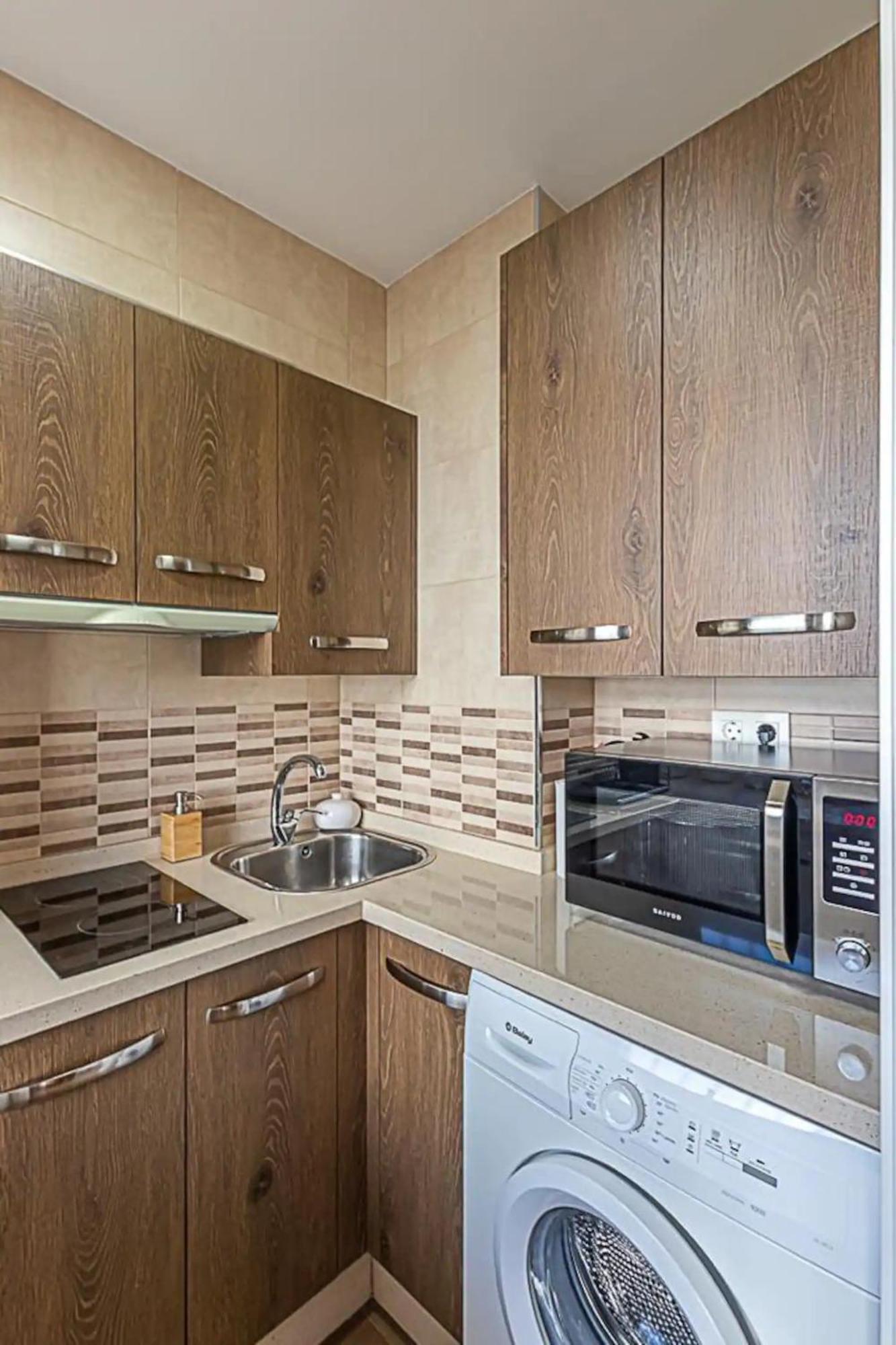 Encantador Apartamento En Primera Linea De Playa ベナルマデナ エクステリア 写真